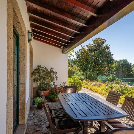 Holiday home Host Wise - Countryside Escape With Pool And Tennis Court Azere (Viana do Castelo)